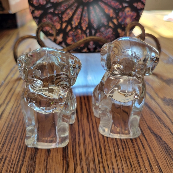 Glass Dog Figurine Duo ~ Vintage? ~ Paperweight? Cute! - Picture 5 of 16